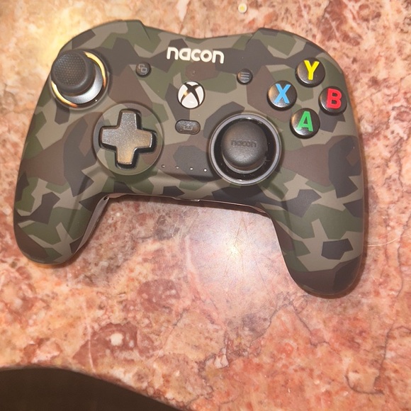 Revolution X Pro Controller - Camo for Xbox - Picture 6 of 11